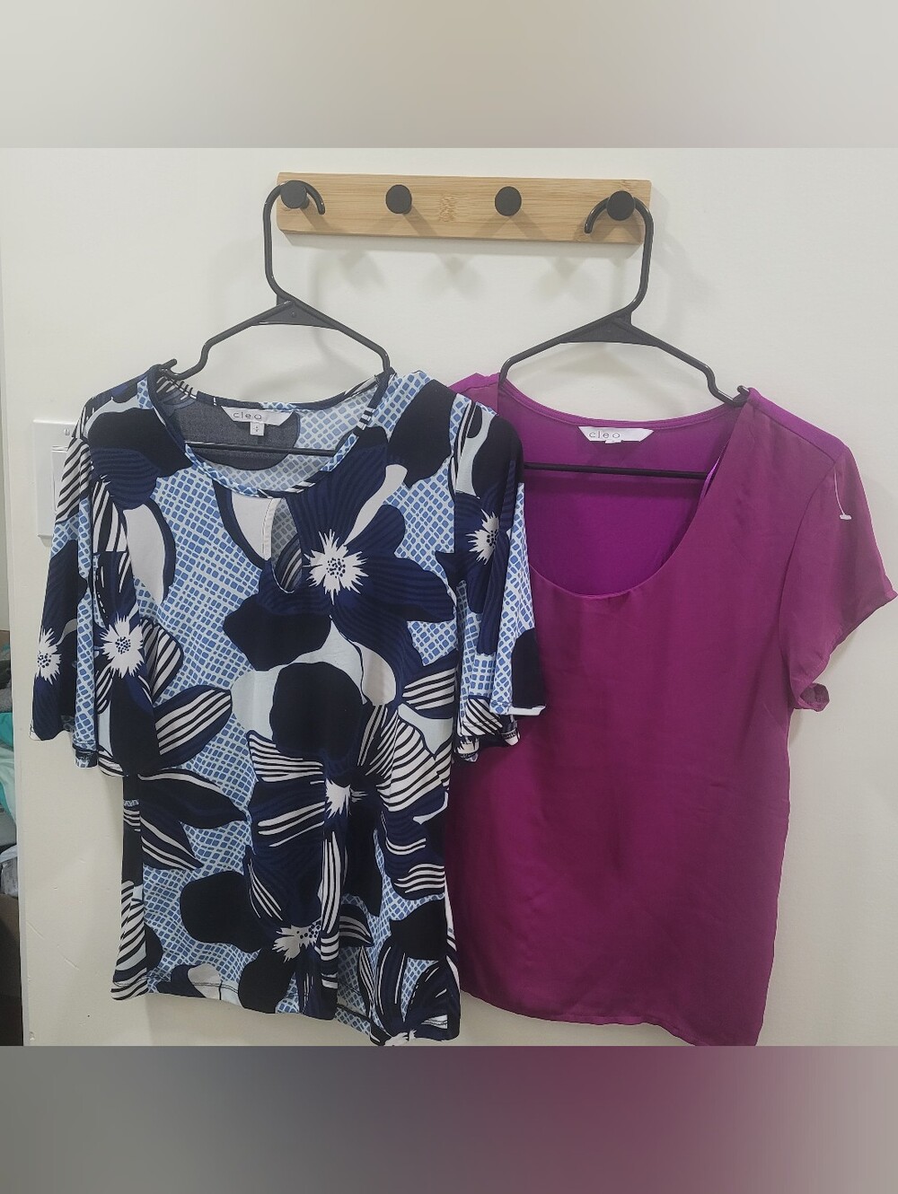(2pack) Cleo Navy, White & Magenta Short Sleeve Mixed-Print Tops sz S